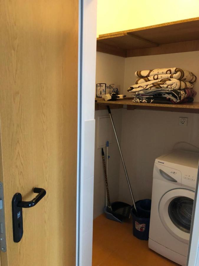 Milos Apartments Поморие Екстериор снимка